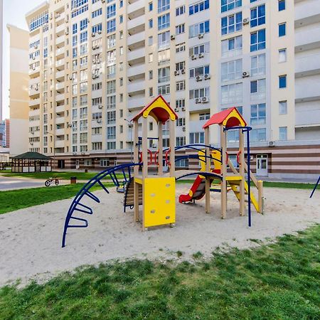 Стильна Квартира В Сучасному Комплексі Метро Нивки Kiew Exterior foto